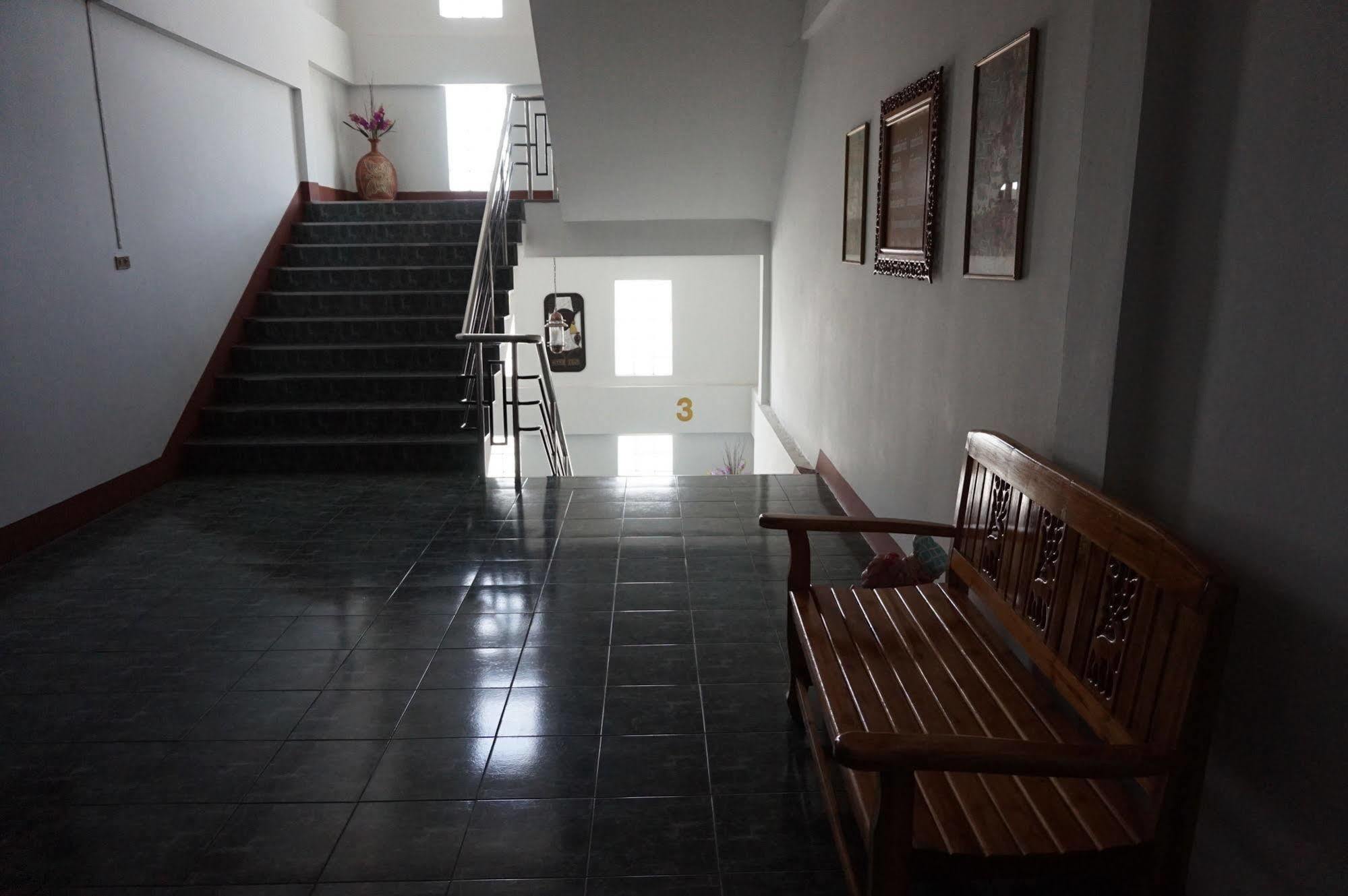 Mono Place Udon Thani Exterior foto